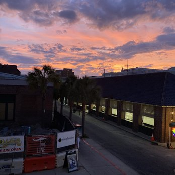 Well Hung Vineyard - Sunset from the patio - Wine Bars Near Me - Charleston, South Carolina Well Hung Vineyard - Sunset from the patio - Wine Bars Near Me - Charleston, South Carolina