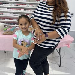 Soft Touch Nail & Spa - Mother & daughter nails day