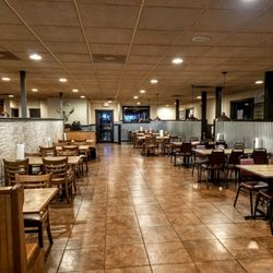Hickory River Smokehouse - Tipp City - Dining Area at Hickory River Smokehouse Tipp City