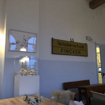 Klassenzimmer - German Near Me - Fincken, MV