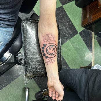 Trader Bob's Tattoo Shop - Artist work - Tattoo Near Me - Saint Louis, Missouri