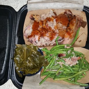 Deep Run Roadhouse - 2 platter meal to go. Brisket next to the green beans and pork next to the collars greens. SO DAMN GOOD! - Barbeque Near Me - Richmond, Virginia Deep Run Roadhouse - 2 platter meal to go. Brisket next to the green beans and pork next to the collars greens. SO DAMN GOOD! - Barbeque Near Me - Richmond, Virginia