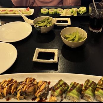 Sushi City - Lunch all you can eat sushi & appetizers - Sushi Bars Near Me - Downers Grove, Illinois Sushi City - Lunch all you can eat sushi & appetizers - Sushi Bars Near Me - Downers Grove, Illinois