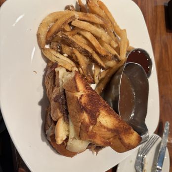 Burtons Grill & Bar - New American Near Me - South Windsor, Connecticut Burtons Grill & Bar - New American Near Me - South Windsor, Connecticut