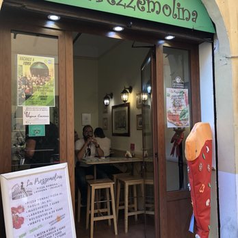 La Prezzemolina - Outside - look for the pizza slice hanging outside. - Pizza Near Me - Rome, RM