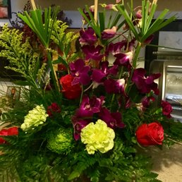 Orchids, Carnations roses and bamboo. The pic doesn't do it justice ... Orchids, Carnations roses and bamboo. The pic doesn't do it justice ...