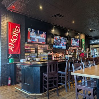 East Side Mario's - Bar - Italian Near Me - Toronto, Ontario