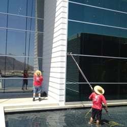 A Clear Choice Window & Carpet Cleaning