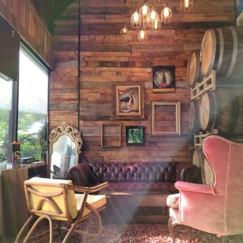 Black Flamingo Brewing - sitting room by the entrance - Breweries Near Me - Pompano Beach, Florida