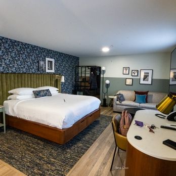 The Darwin Hotel - Hotels Near Me - Atlanta, Georgia