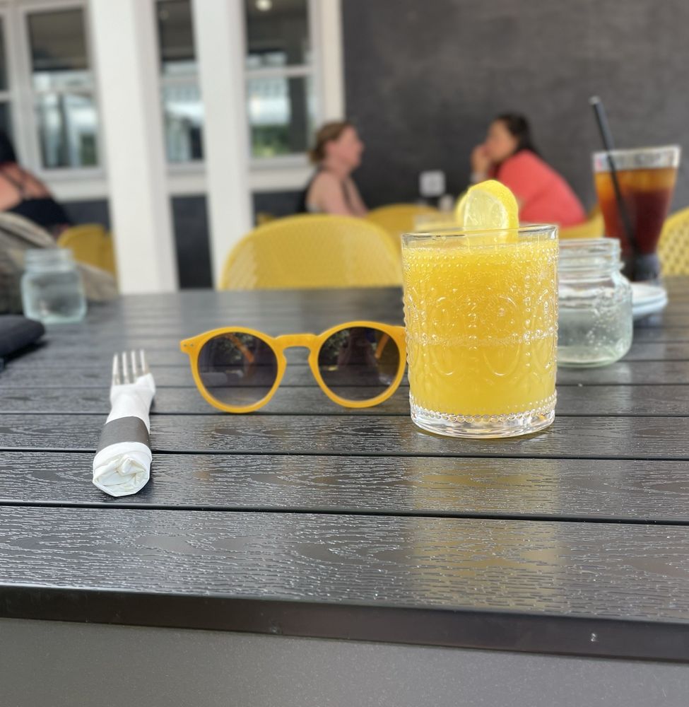 French 50 Bakery Logo