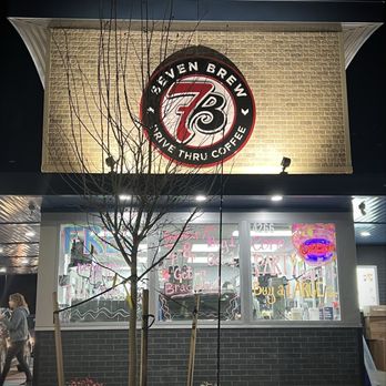 7 Brew Coffee - Coffee & Tea Near Me - Hilliard, Ohio