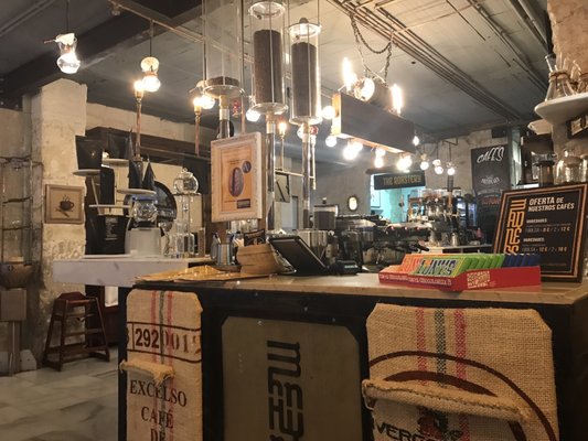 Madness Specialty Coffee by null