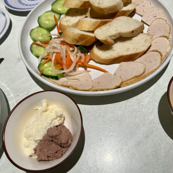 An Di Dzo - Vietnamese inspired Charcuterie - Vietnamese Near Me - Honolulu, Hawaii An Di Dzo - Vietnamese inspired Charcuterie - Vietnamese Near Me - Honolulu, Hawaii