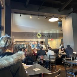 ROUND BARN BREWERY AND PUBLIC HOUSE - Updated July 2025 - 175 Photos