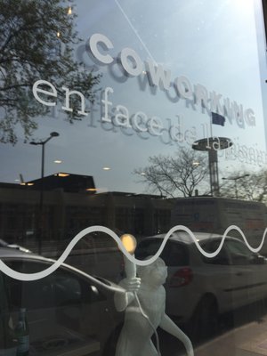 Espace de coworking Lyon - En Face de la piscine by null