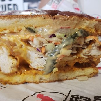 Monroe's Hot Chicken - Chicken Shop Near Me - Phoenix, Arizona