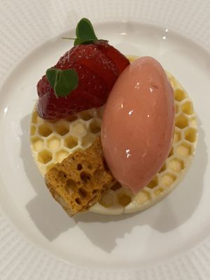 The Lovat Hotel & Restaurant by null