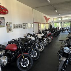 Agostini