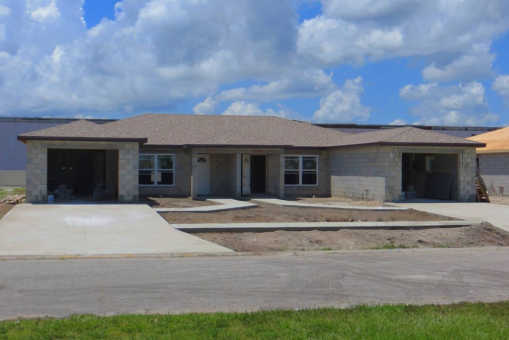 Slide of Kaiser Roofing