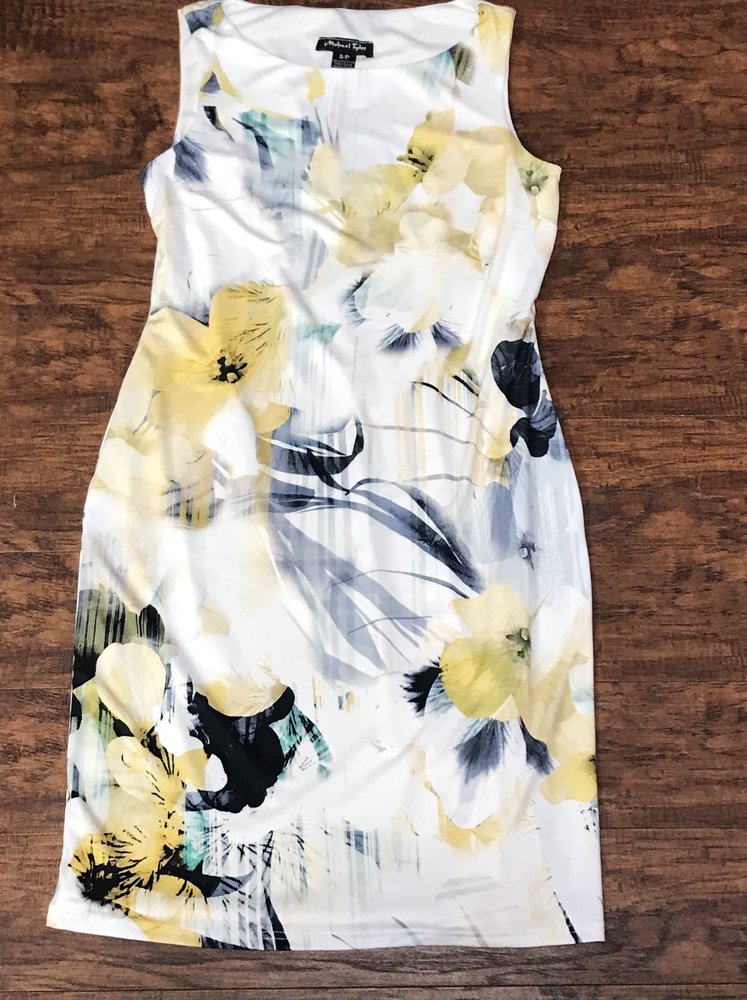 INDULGE BOUTIQUE Updated October 2024 102 Photos 1095 Diffley Rd