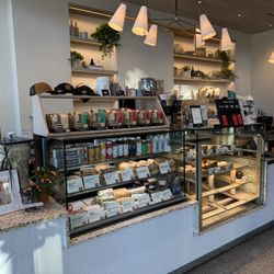 Front counter~