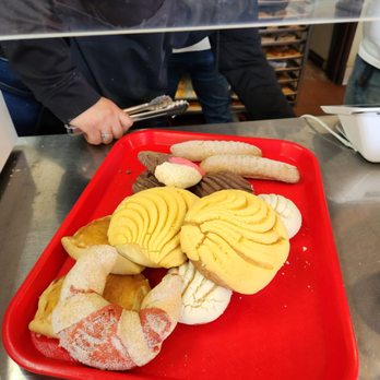 Lalo's Bakery - They serve it up for you - Bakeries Near Me - Pico Rivera, California Lalo's Bakery - They serve it up for you - Bakeries Near Me - Pico Rivera, California