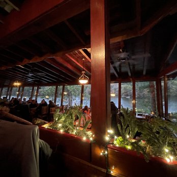Ishnala - Steakhouses Near Me - Wisconsin Dells, Wisconsin Ishnala - Steakhouses Near Me - Wisconsin Dells, Wisconsin