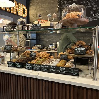 The Coffee Grind - Pastries - Coffee & Tea Near Me - Massapequa, New York
