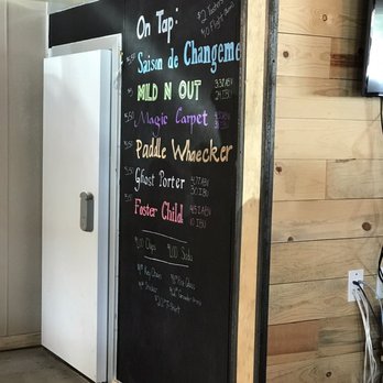 Landlocked Ales - Current Tap List - Breweries Near Me - Lakewood, Colorado