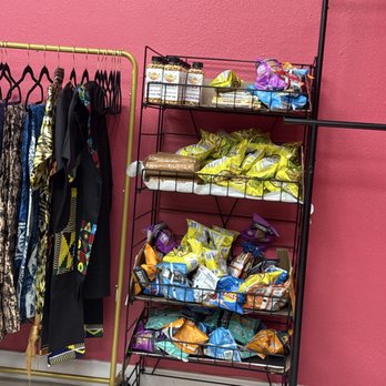 Lorral African Braids - Snack tower - Hair Stylists Near Me - Houston, Texas Lorral African Braids - Snack tower - Hair Stylists Near Me - Houston, Texas