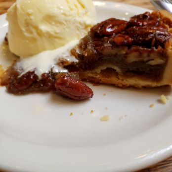 Cattle Baron - In a state that grows Pecans, this 'pecan' pie was lacking, and the ice cream tasted freezer burnt. - Steakhouses Near Me - Roswell, New Mexico