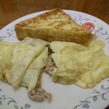 Angel Cafe - Inside of mushroom and chicken omelette - Cantonese Near Me - Vancouver, British Columbia Angel Cafe - Inside of mushroom and chicken omelette - Cantonese Near Me - Vancouver, British Columbia