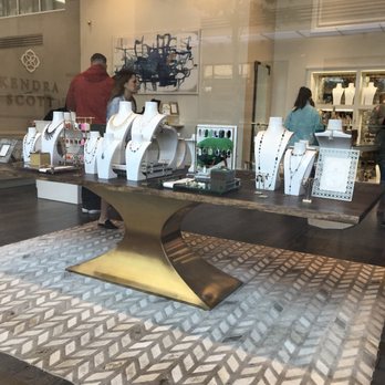 Kendra Scott - Jewelry Near Me - Houston, Texas