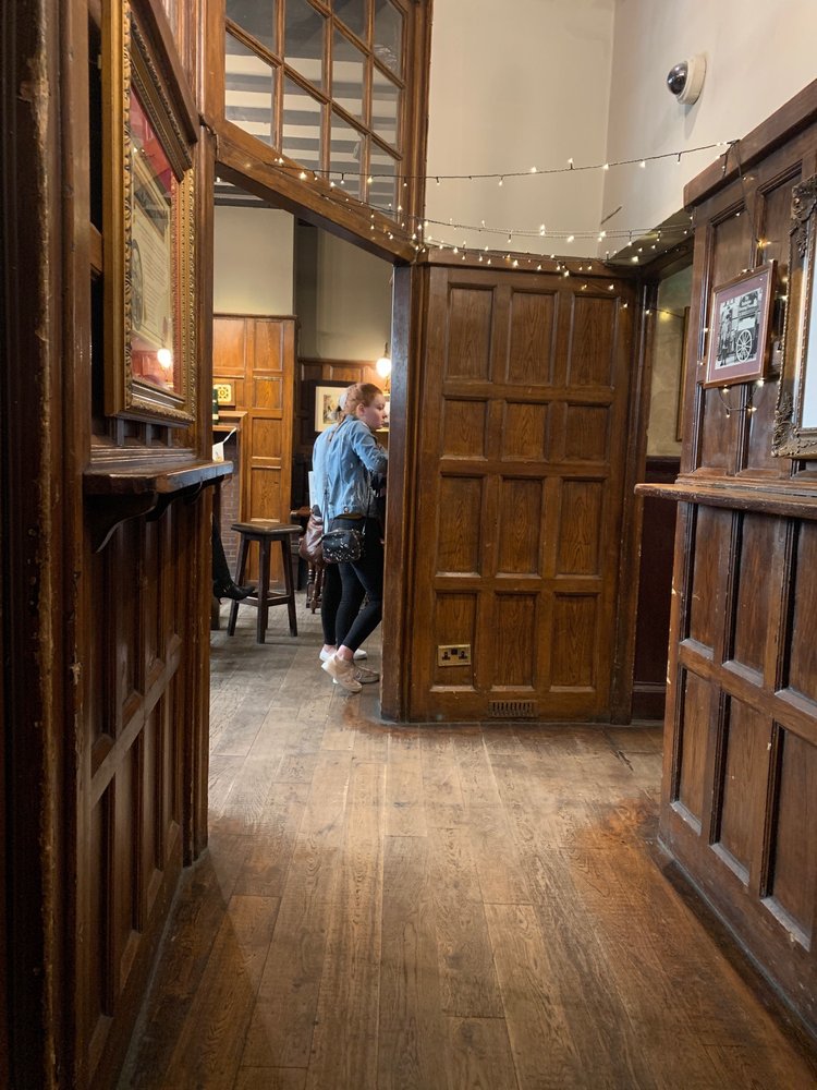 THE PUNCH BOWL Updated September 2024 15 Photos 7 Stonegate, York