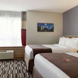 Microtel Inn & Suites by Wyndham Val-d OR - Guest room