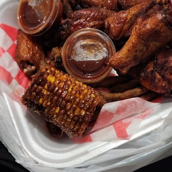 Smoke N Bones BBQ - Smoked wings, fried green beans, and fried corn! - Barbeque Near Me - Saint Louis, Missouri