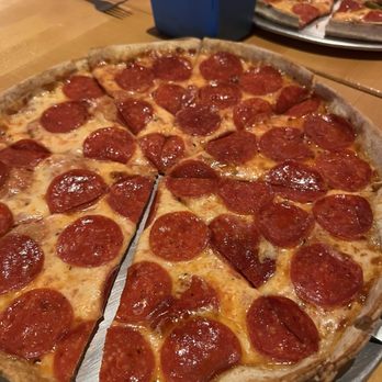McSaltys Pizza Cafe - Pepperoni - Pizza Near Me - Springfield, Missouri McSaltys Pizza Cafe - Pepperoni - Pizza Near Me - Springfield, Missouri