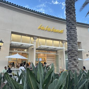 La La Land - Entrance - Cafes Near Me - Irvine, California La La Land - Entrance - Cafes Near Me - Irvine, California