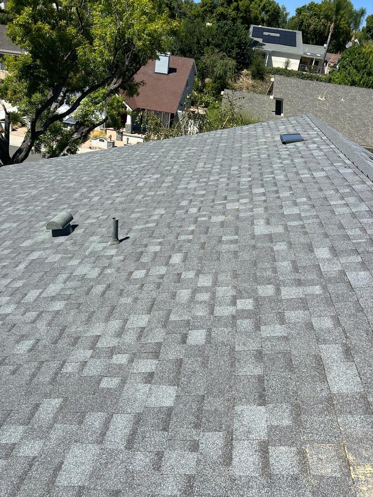 Slide of Pro Roofing Service