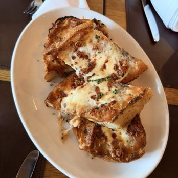 Chuck's Steakhouse - Steakhouses Near Me - Banff, Alberta