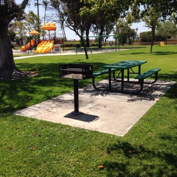 Russell C Paris Park - Parks Near Me - Westminster, California