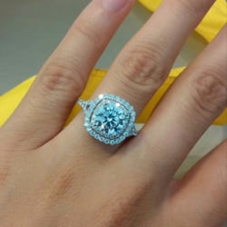 Poole's Jewelers - Double halo engagement ring designed by Sylvie
