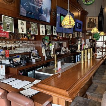 Sutter Pub & Restaurant - Breakfast & Brunch Near Me - San Francisco, California Sutter Pub & Restaurant - Breakfast & Brunch Near Me - San Francisco, California