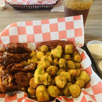 Frozen Rooster - Honey bbq wings and okra - Chicken Wings Near Me - Fayetteville, Georgia