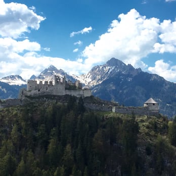 Highline179 - View of castle - Landmarks & Historical Buildings Near Me - Reutte, 7