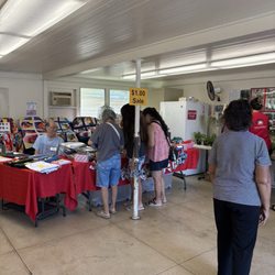 Kapahulu Center