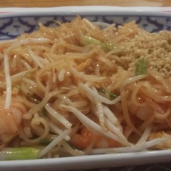Saing Thai Cuisine - Shrimp Pad Thai - Thai Near Me - Tucson, Arizona Saing Thai Cuisine - Shrimp Pad Thai - Thai Near Me - Tucson, Arizona