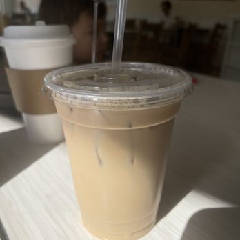 Fifth Avenue Coffee Company - Caramel Iced Latte - Coffee & Tea Near Me - Naples, Florida Fifth Avenue Coffee Company - Caramel Iced Latte - Coffee & Tea Near Me - Naples, Florida