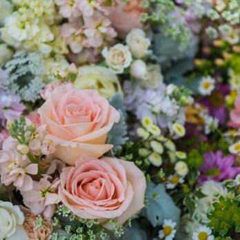 Aquafuzion - Some of our wedding flowers. They were perfect for my wedding held in May! (Credit: Chris Seid Photography) - Wedding Planning Near Me - Monrovia, California Aquafuzion - Some of our wedding flowers. They were perfect for my wedding held in May! (Credit: Chris Seid Photography) - Wedding Planning Near Me - Monrovia, California